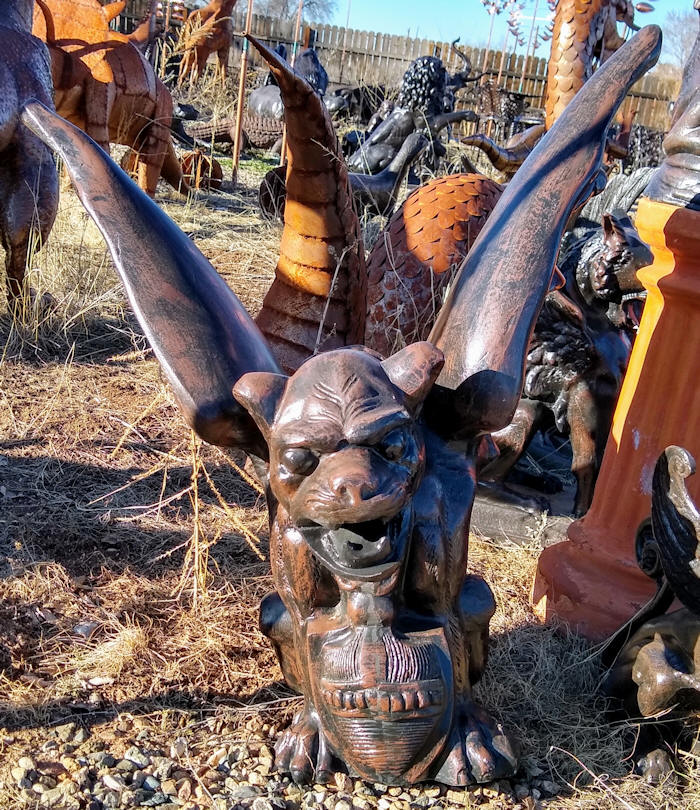Gargoyle, Large