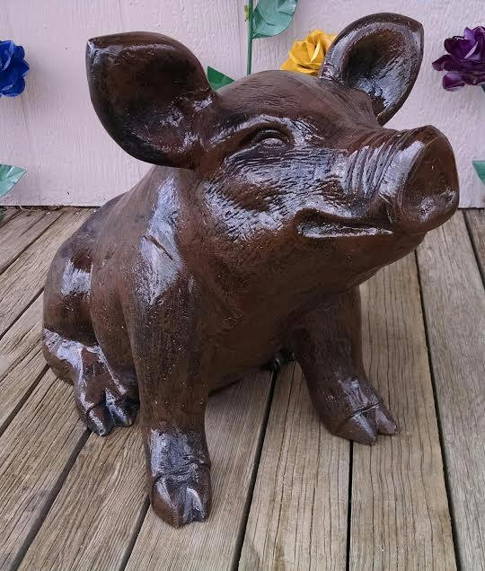 "Babe" Sitting Pig