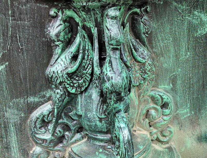 Wall Fountain in verde