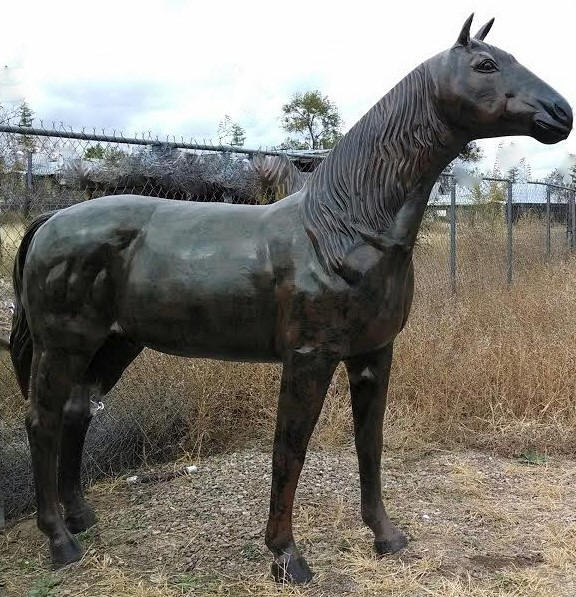 Iron & Ivy showroom — cast aluminum statuary in Chino Valley, AZ