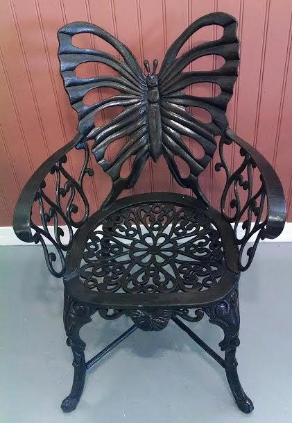 Butterfly Chair in bronze