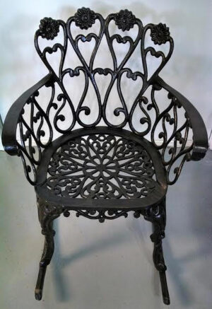 Daisy Rocker in bronze