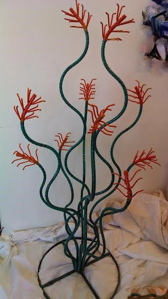 Ocotillo, Large