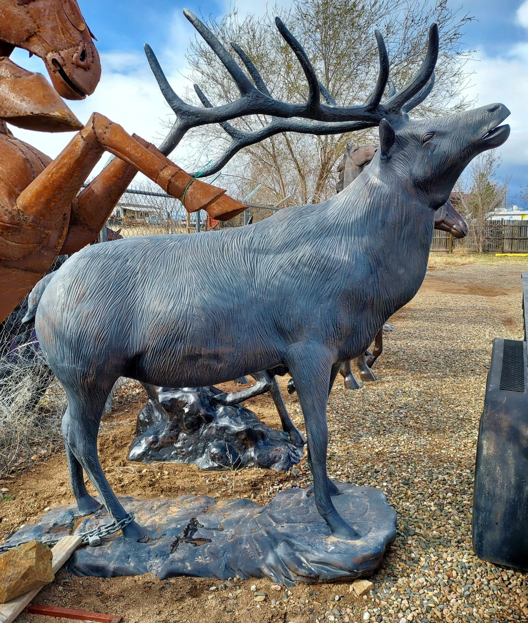 Cast aluminum mountain elk statue
